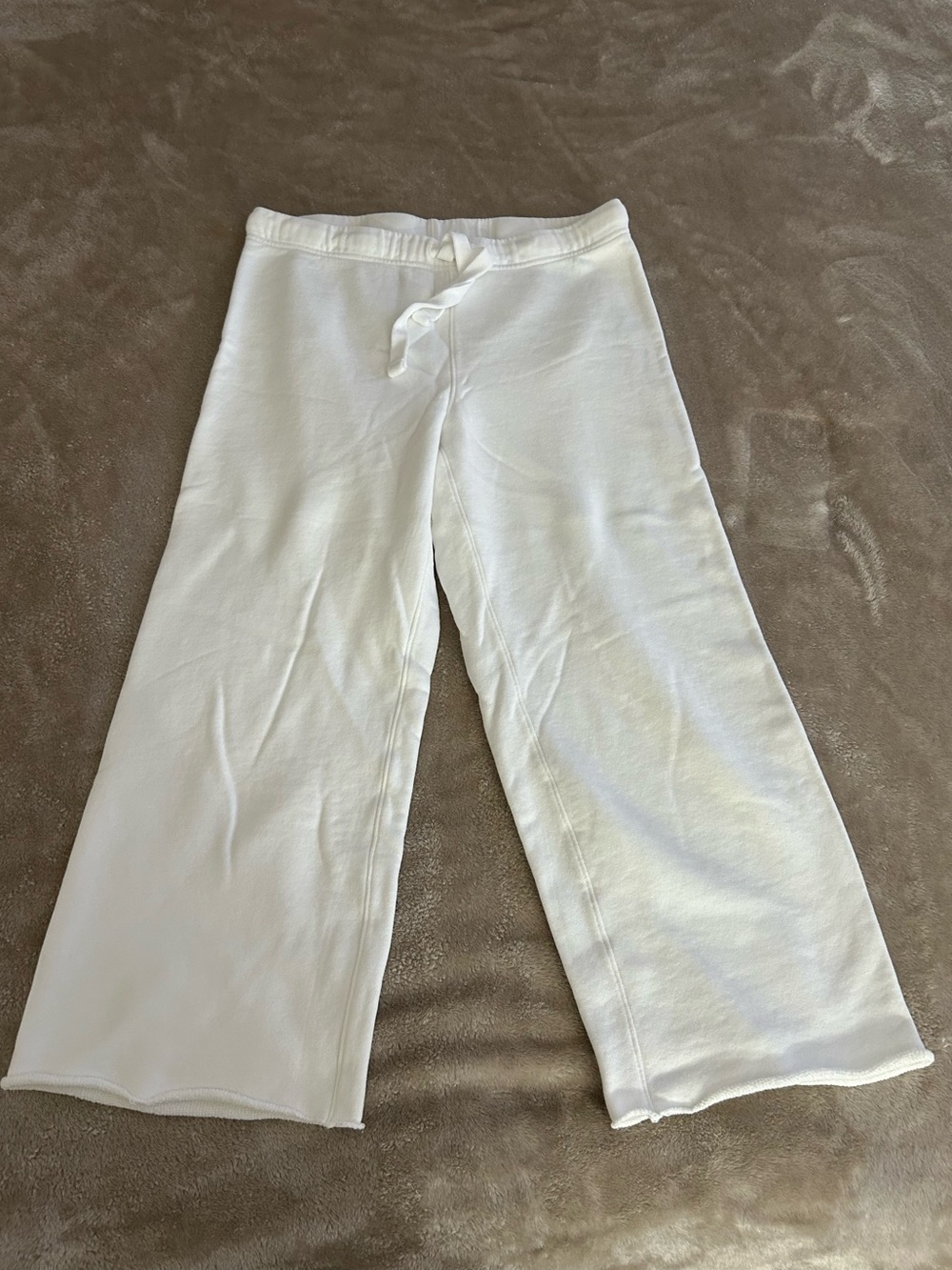 Frank & Eileen Crisp White Malibu travel set - Picture 5 of 9
